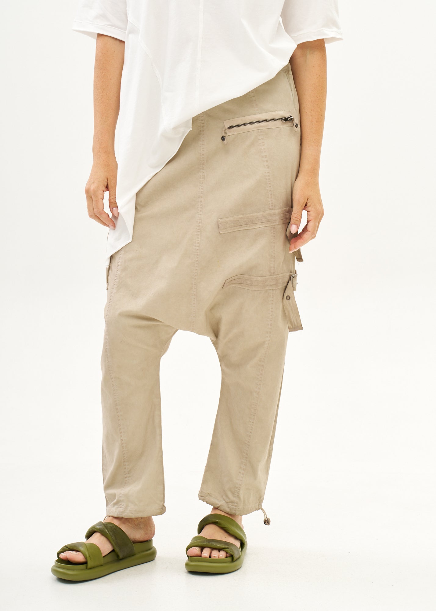Baggy pants with zippers Stonewashed