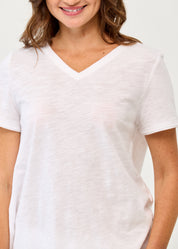 White V-neck triangle extension T-shirt