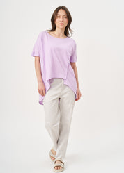 Short sleeve shirt with buttons and long back, purple