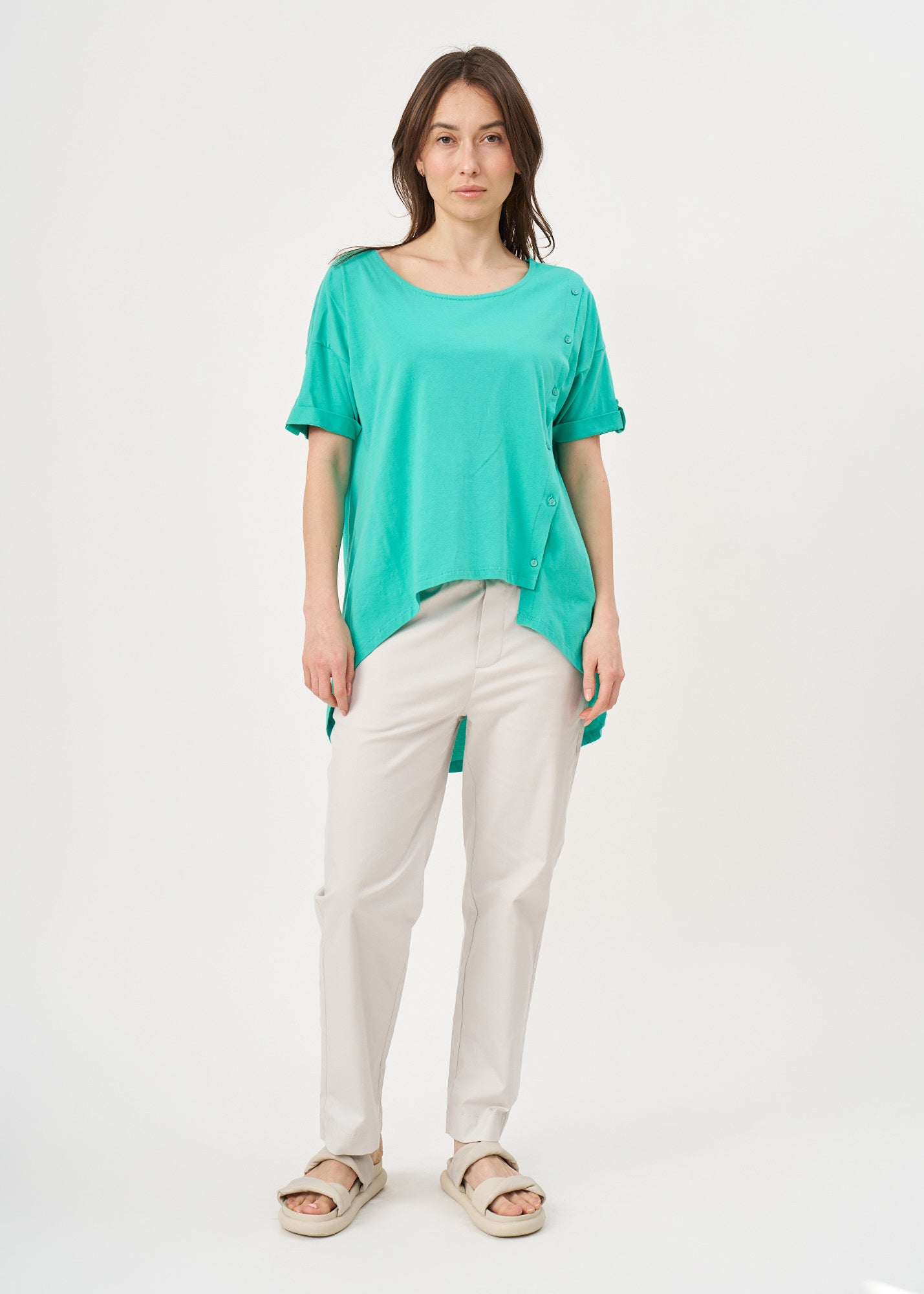 Short sleeve button-down shirt with long back, blue