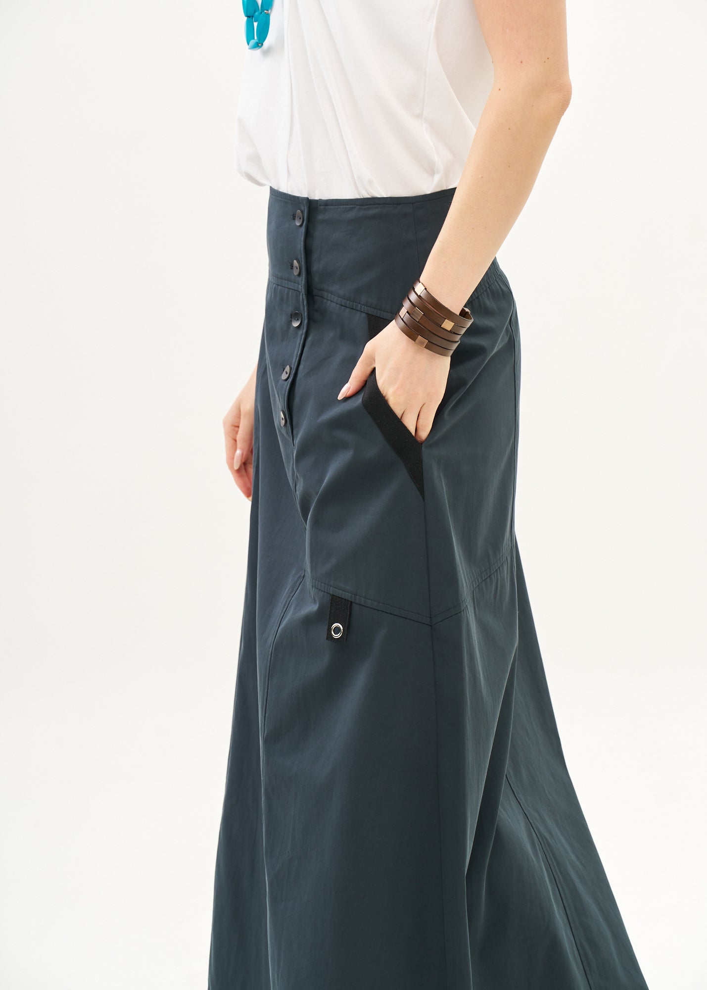 Dark blue ribbon combination button closure skirt