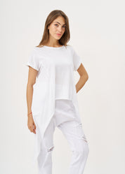 White short sleeve shirt with long sides