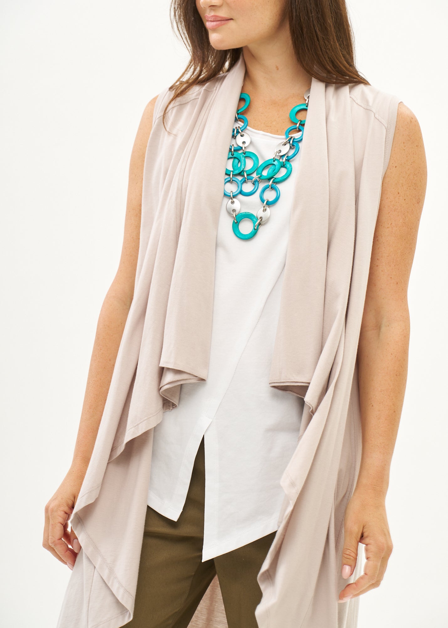 Stone jersey vest with no fastening