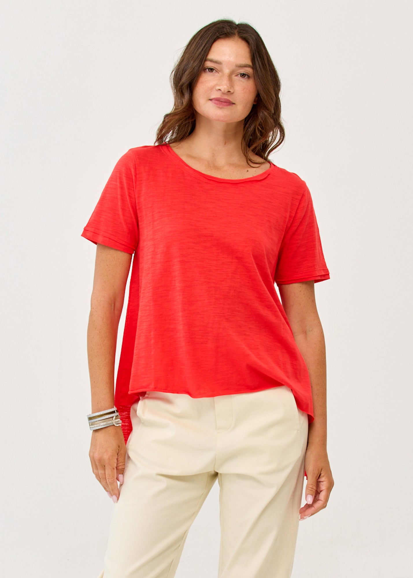 Red straight hem T-shirt