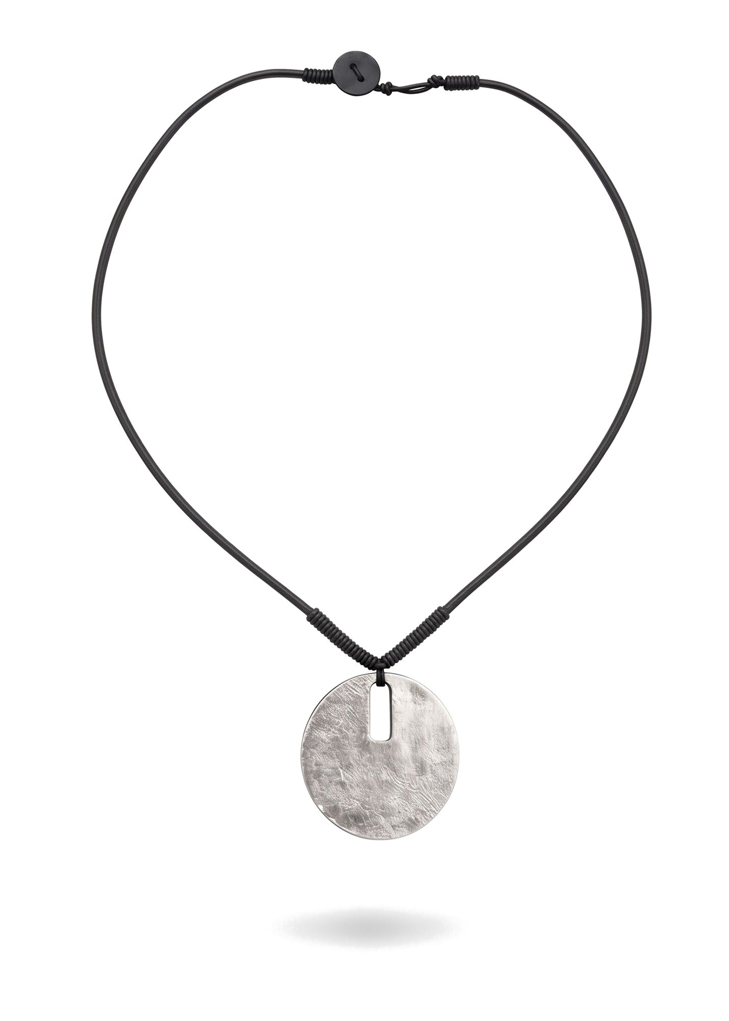Silver large circle leather necklace