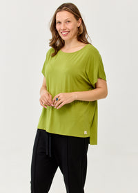 Short kimono sleeve soft green shirt - 00
