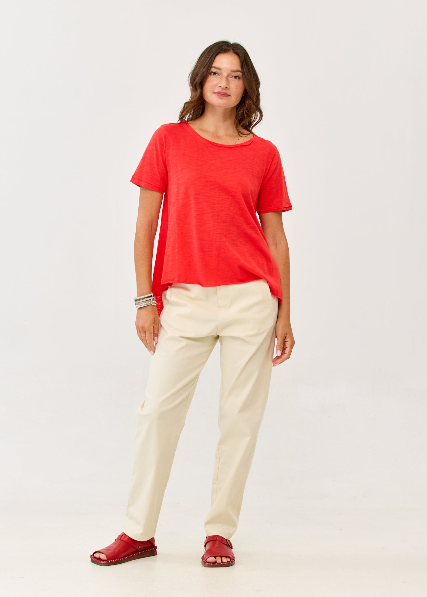Red straight hem T-shirt