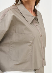 Gray ribbon combination button-down shirt