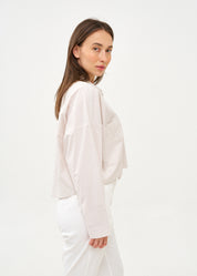 Button-down shirt with stone ribbon combination