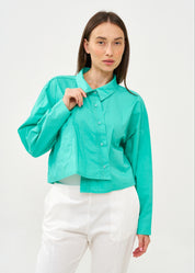 Button-down shirt with turquoise ribbon combination