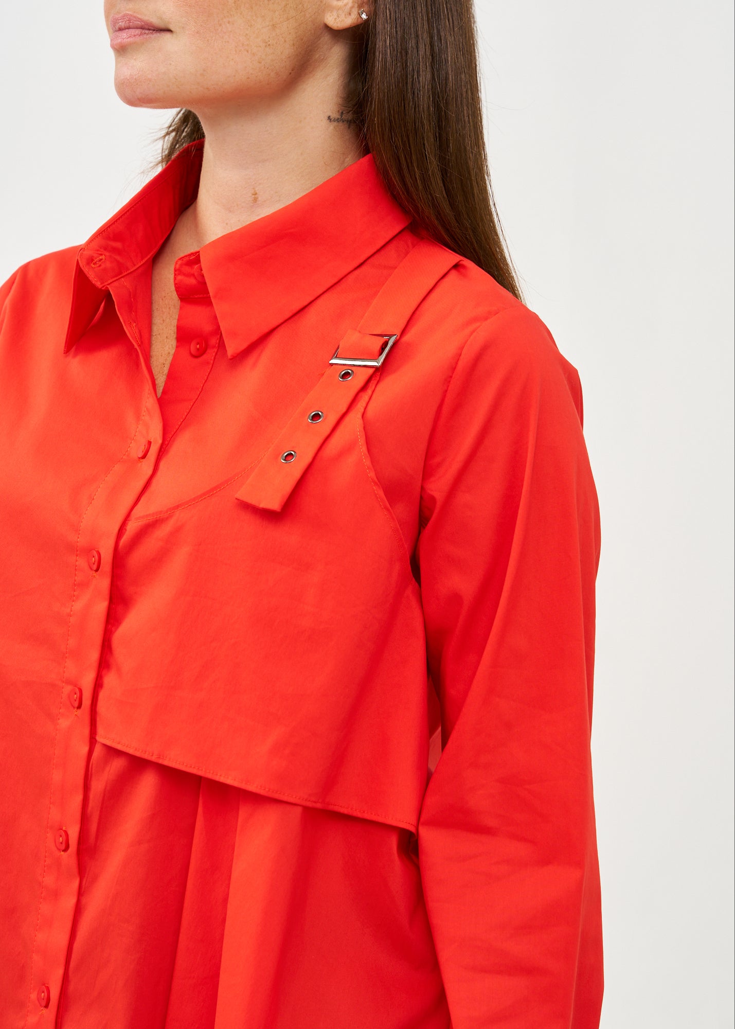 Red button-down shirt with half-waist and pleats