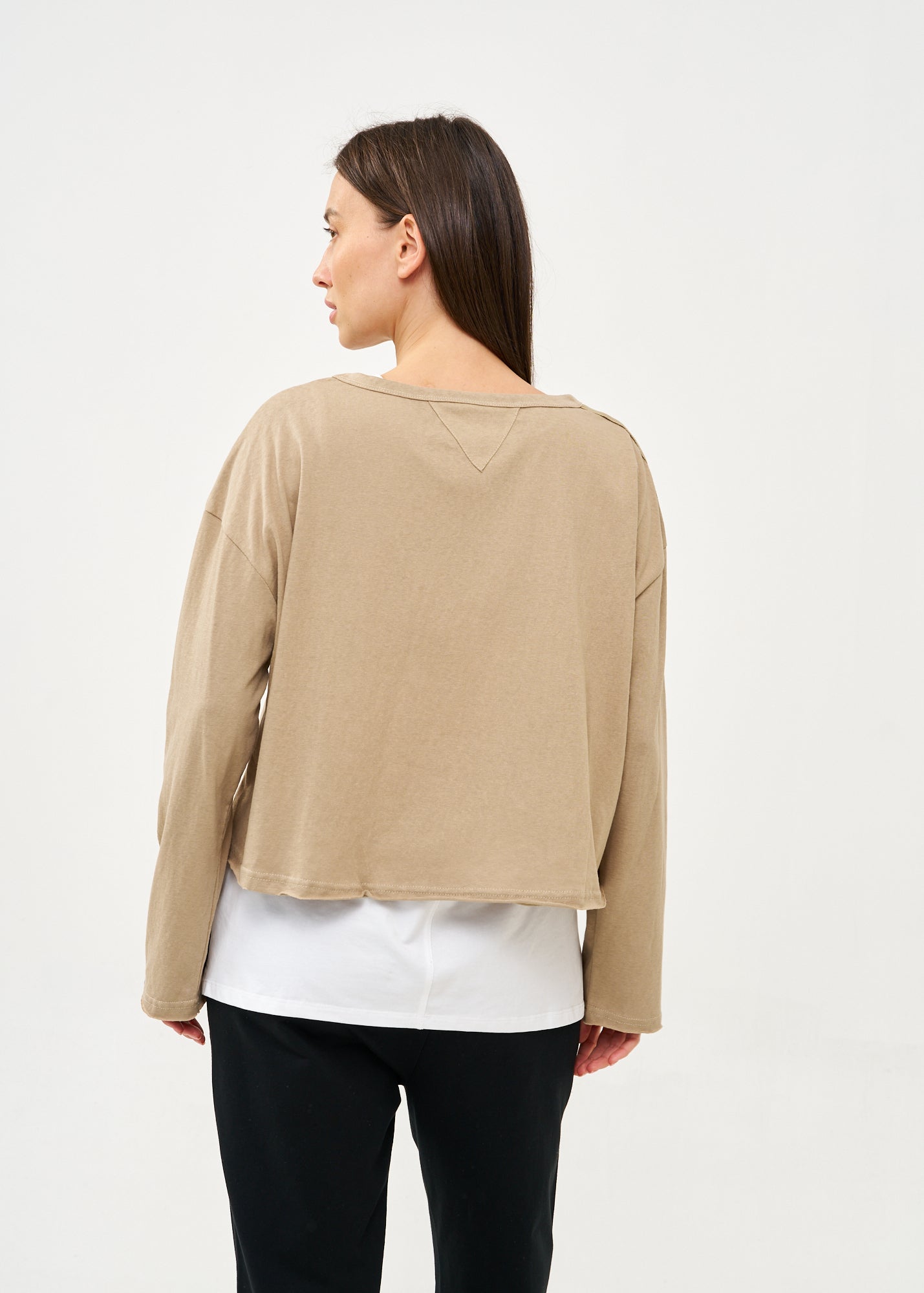 Brown long sleeve pocket T-shirt