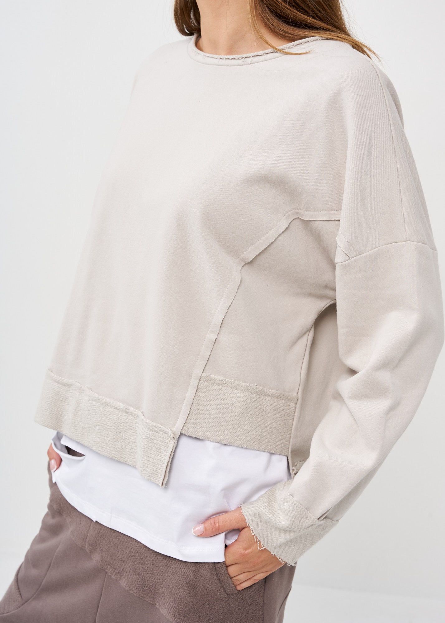 Light gray asymmetric hem sweatshirt