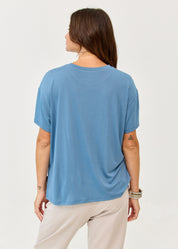 Short-sleeved T-shirt, straight fit, side slits, blue