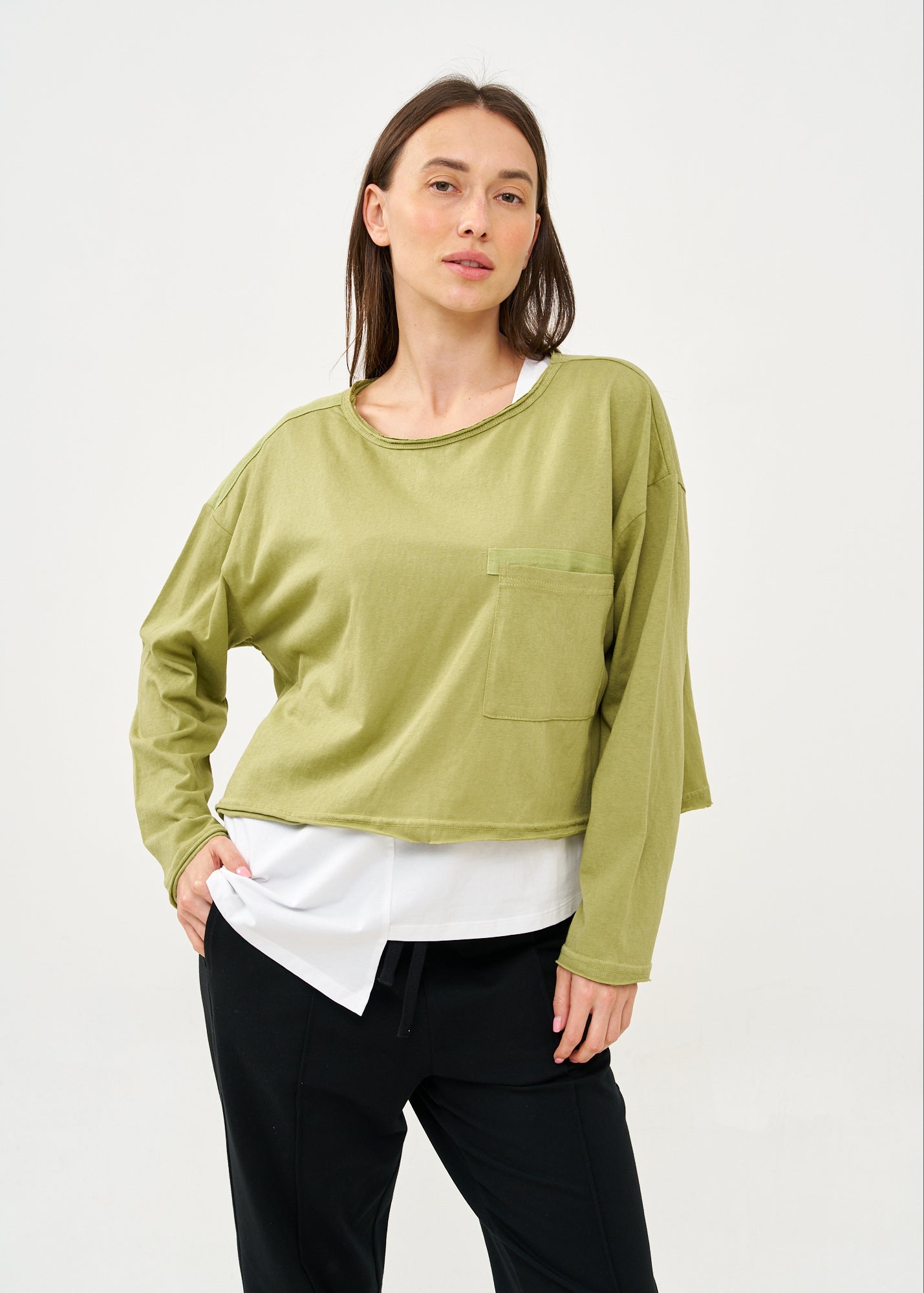Green long sleeve pocket T-shirt