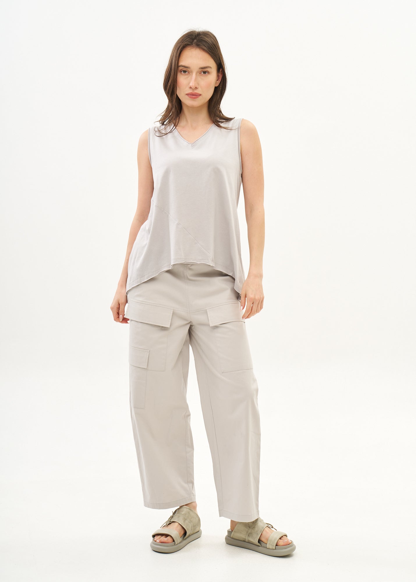 Gray cotton diagonal cut tank top