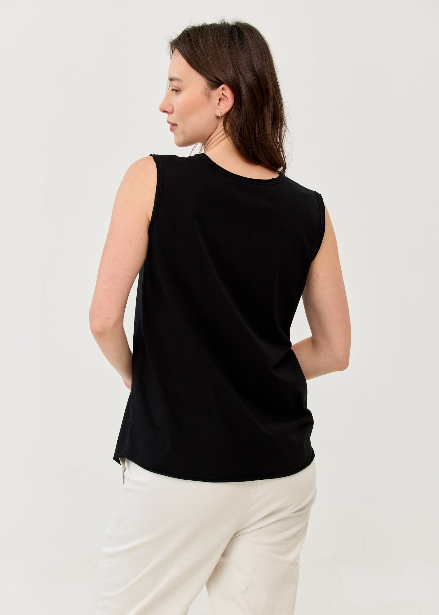 V-neck tank top with diagonal stitching and black flares