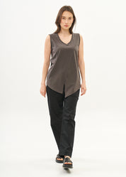 V-neck tank top with diagonal stitching and gray flares