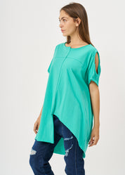 Turquoise open-sleeve shirt with asymmetrical hem