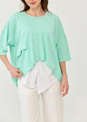Green-graded short-sleeved shirt