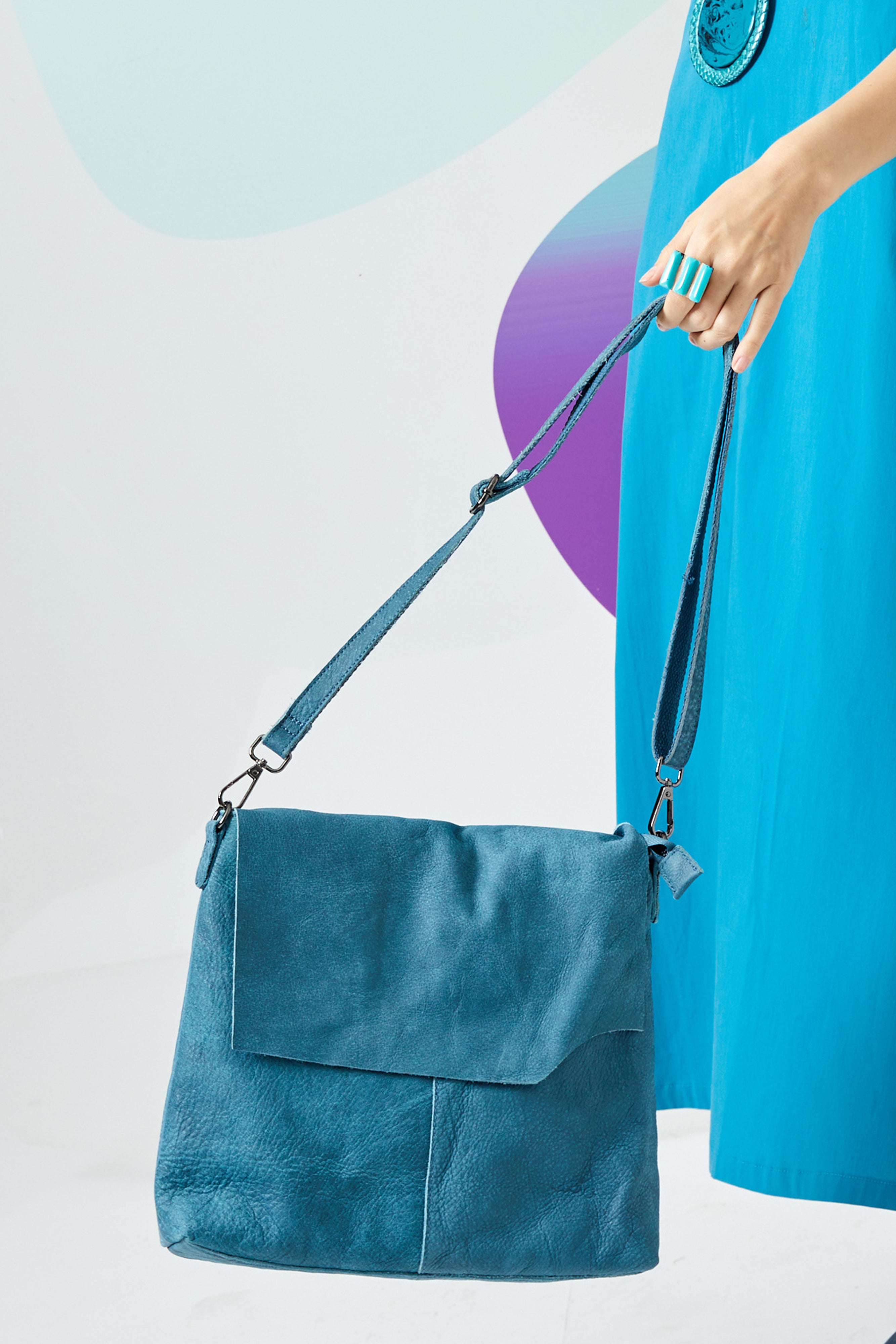 Orange cut-peel leather side bag