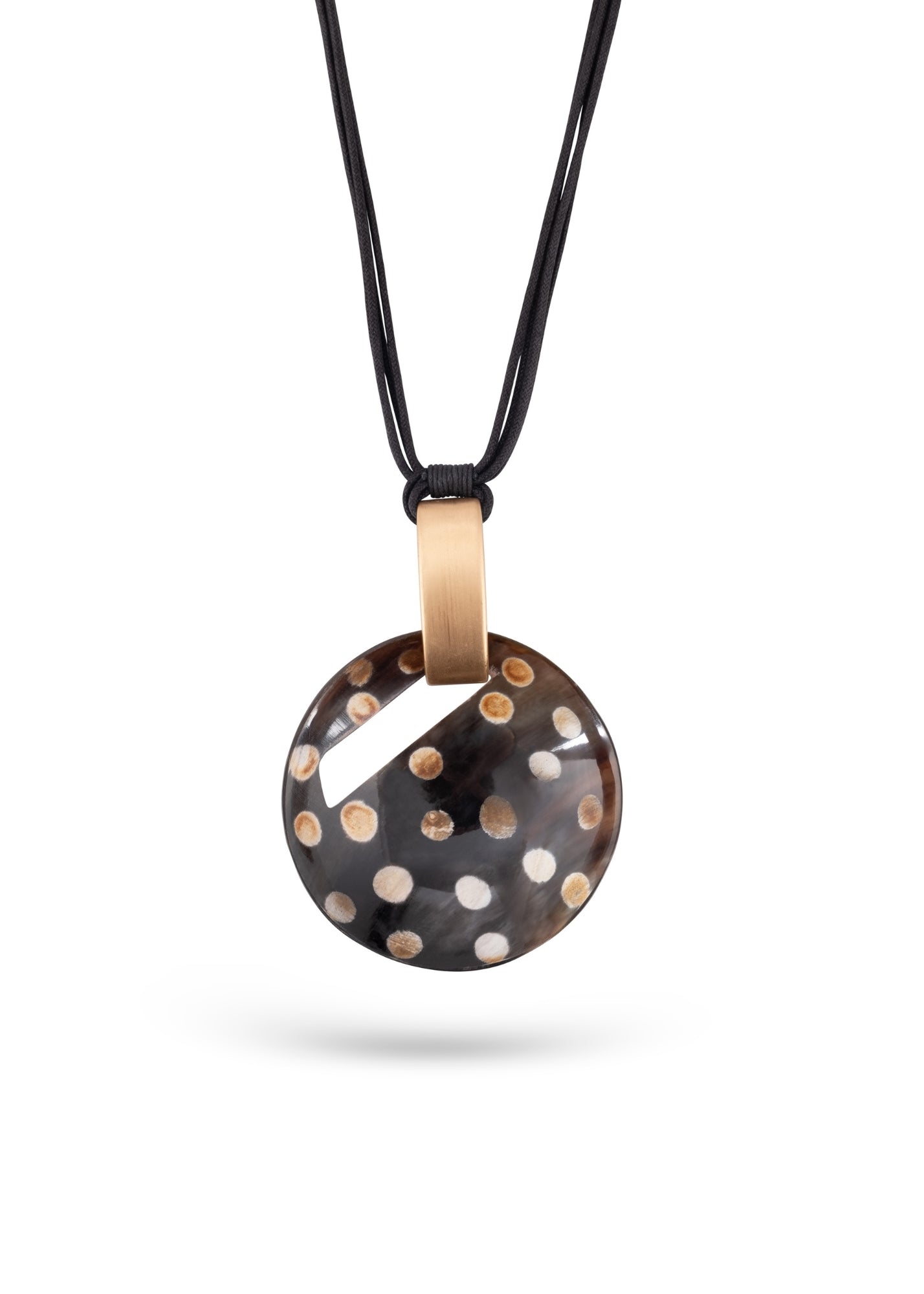 Circle necklace and gold dots
