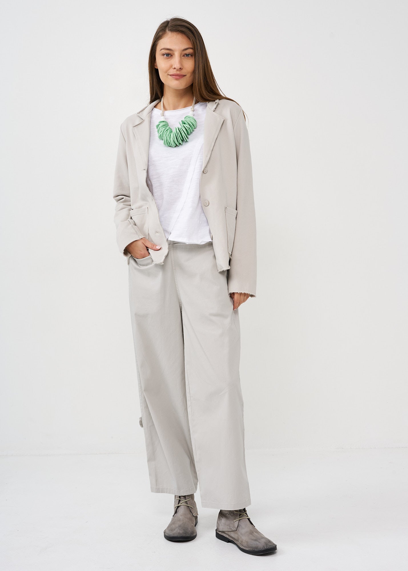 Light gray outer stitching blazer