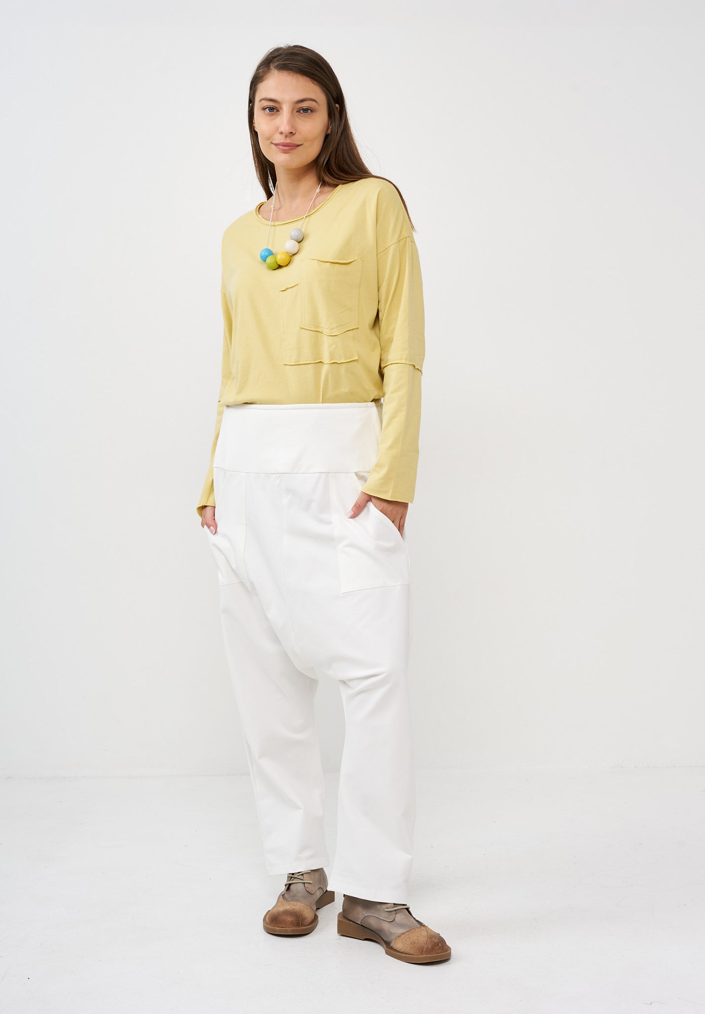 FULLBODY_18a107f6-f30b-4659-acf6-82b476faa9f3.jpg