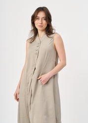 Dress with half button and brown collar