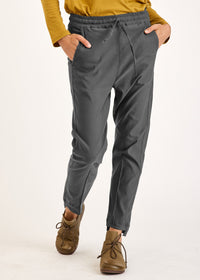 Basic pants with drawstring and diagonal pockets gray - 00
