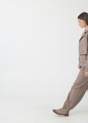 Brown short double-breasted blazer