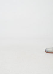 Green buckle closure leather comfort shoes
