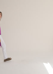 White short sleeve shirt with long sides