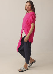 Short sleeve tunic, diagonal cut, black