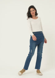 Boy jeans back pockets blue wash