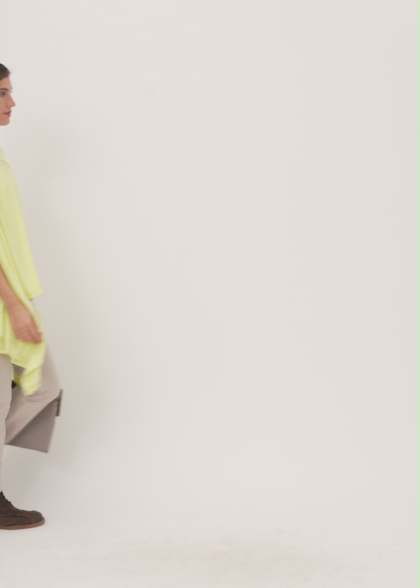 Slim top with buttons Stone
